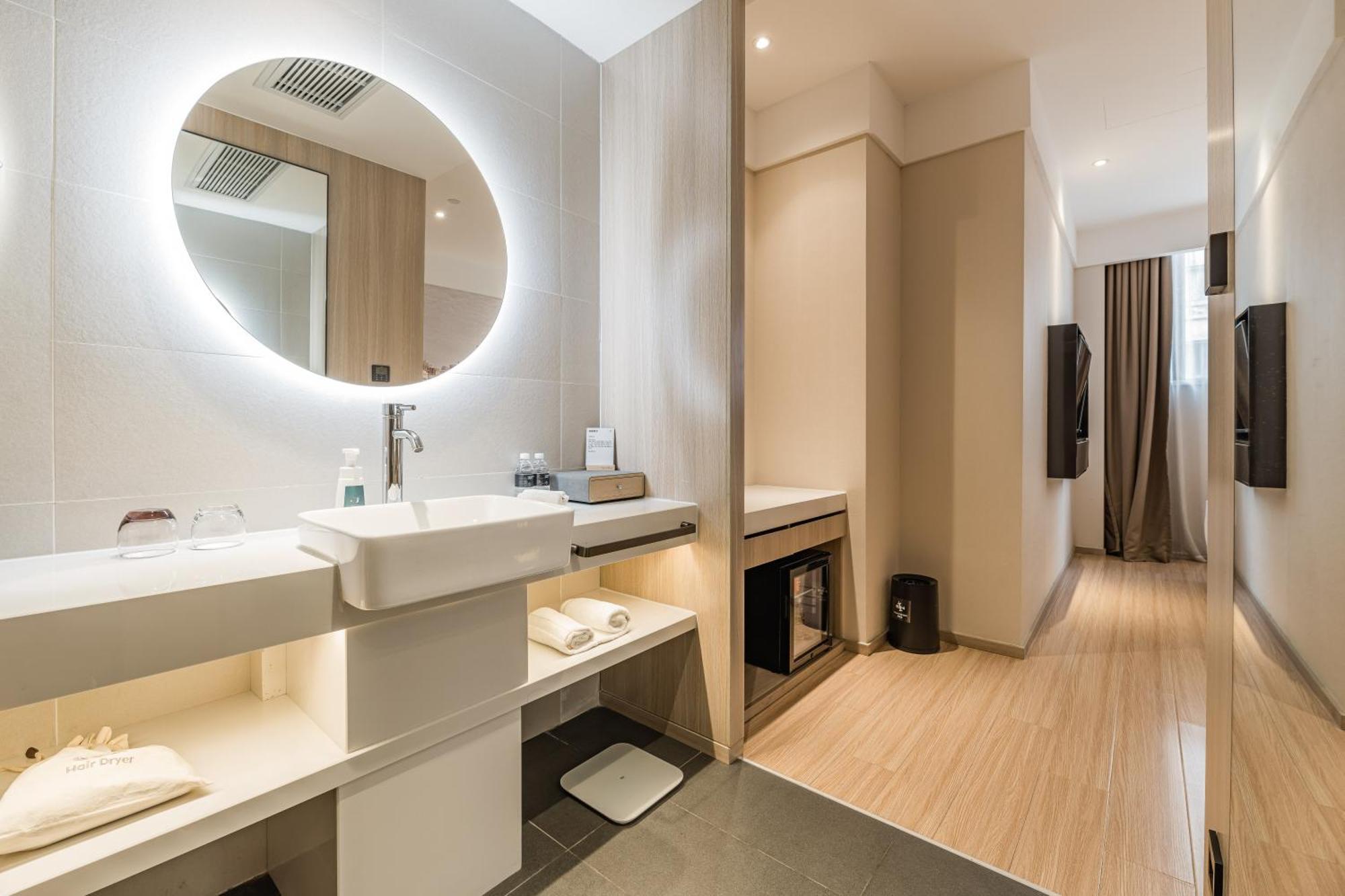 Atour Hotel Shanghai Hongqiao International Exhibition Beixinjing Экстерьер фото